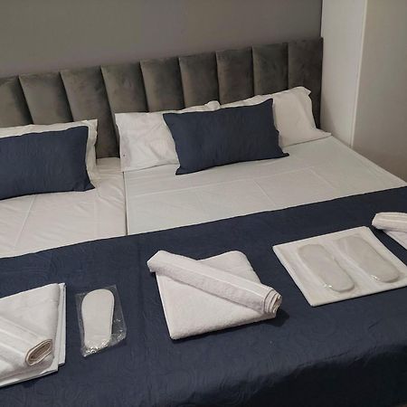 Hotel Fama Shkallnur Luaran gambar