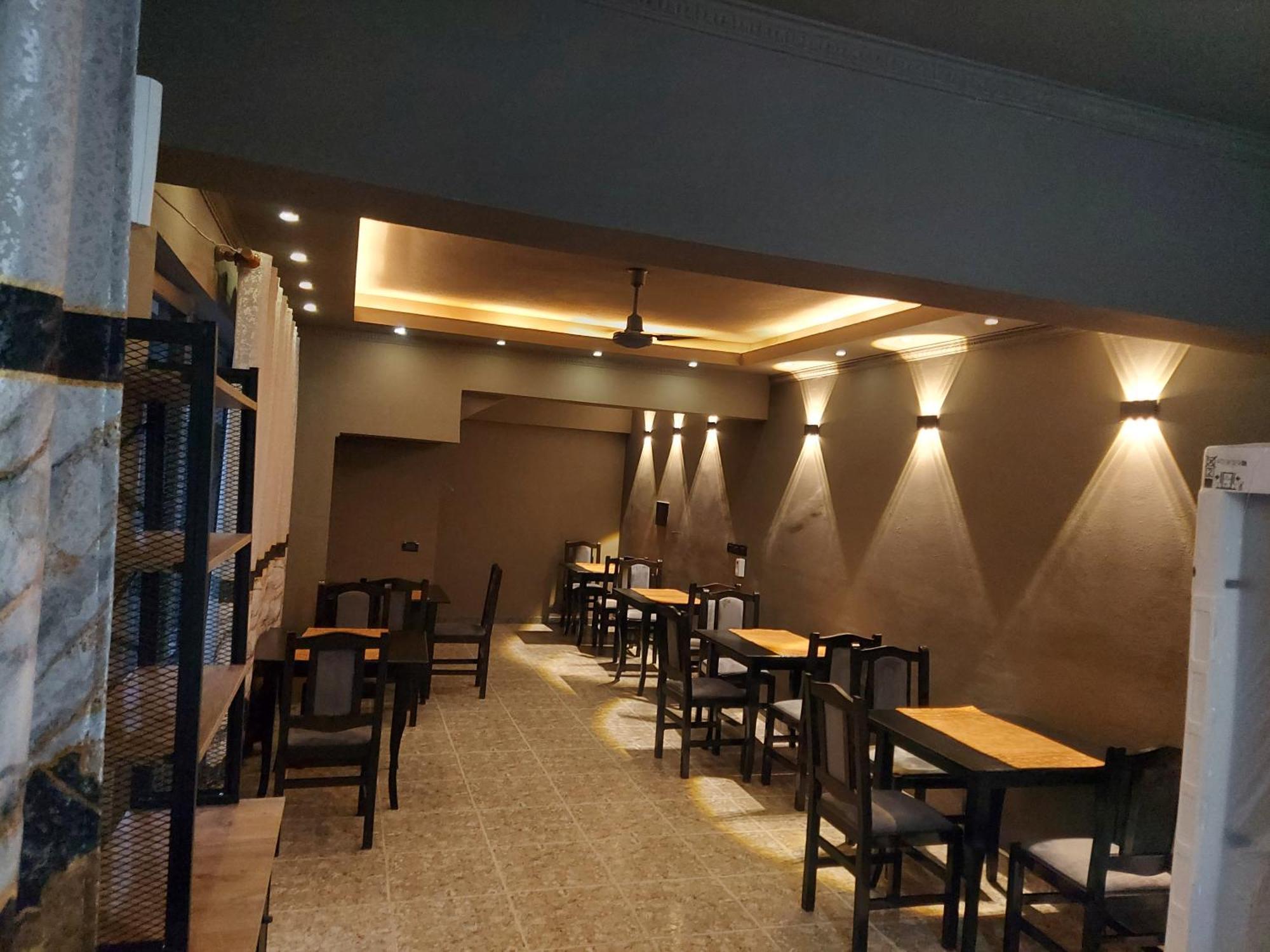 Hotel Fama Shkallnur Luaran gambar